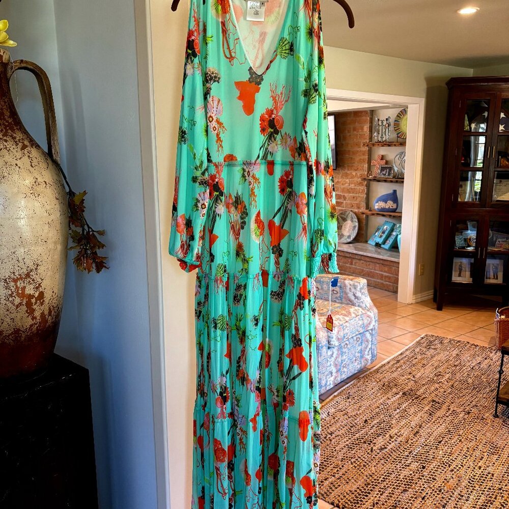 FUZZI size small. multicolored (green, orange and brown)